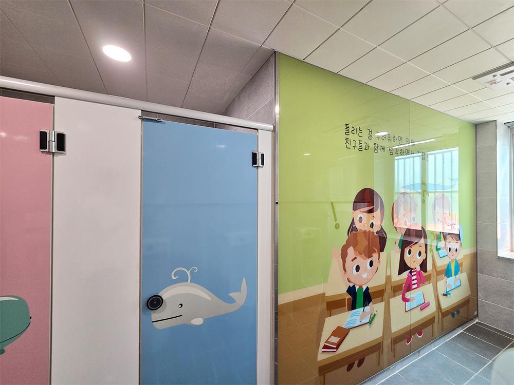 『Toilet』광주 동산초 화장실내부