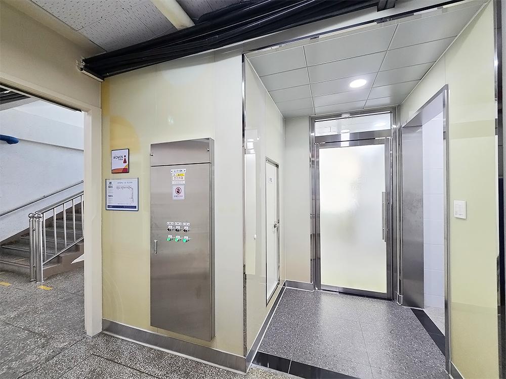 『Toilet』하남 동부중 화장실입구