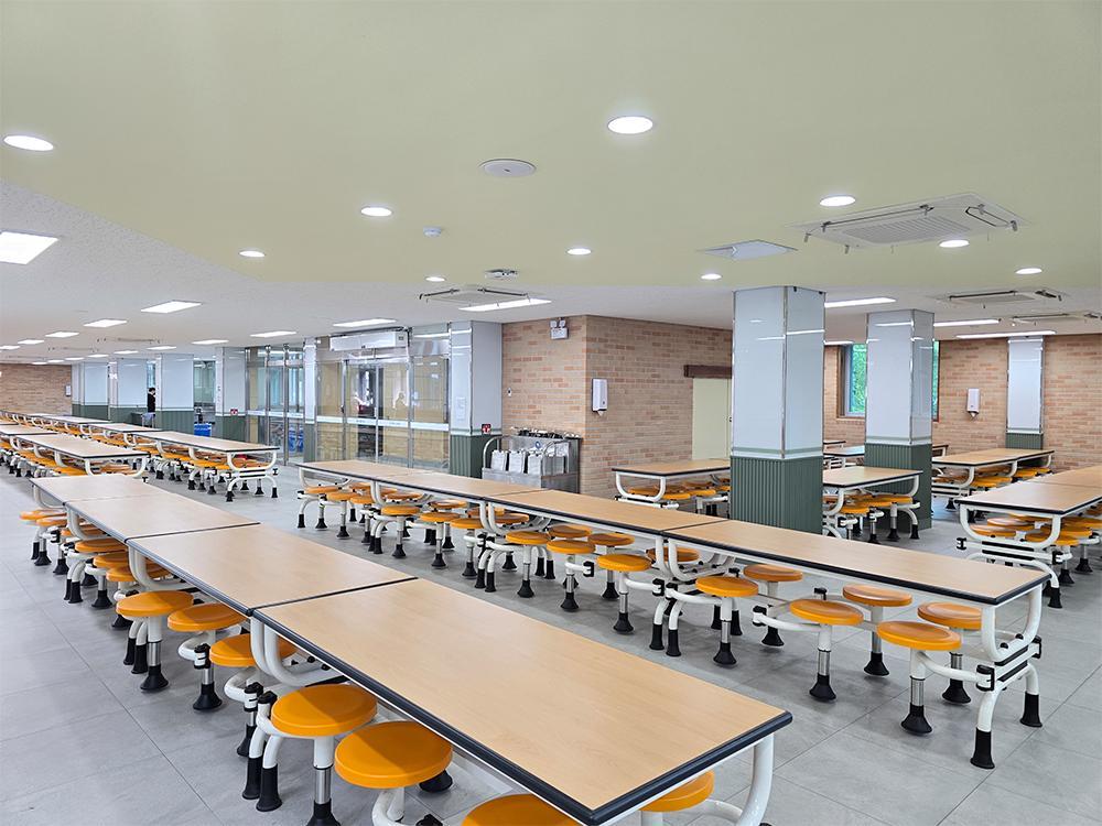 『Cafeteria』청주 용암중 급식실