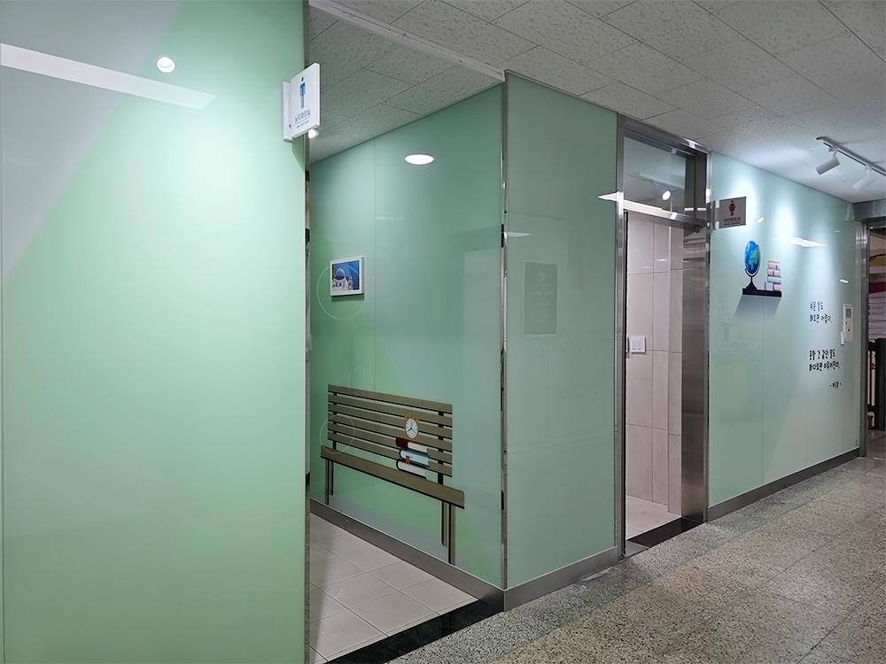 『Toilet』평촌경영고 화장실입구