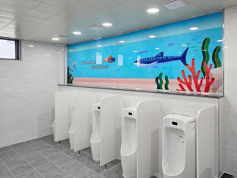 『Toilet』서울 당서초 본관동 화장실
